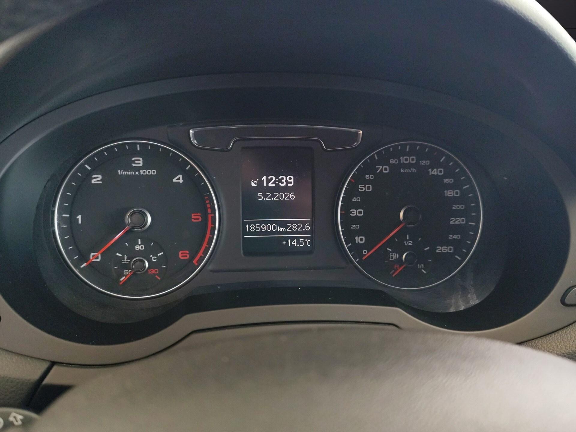 AUDI Q3 2.0 TDI 120 CV S tronic