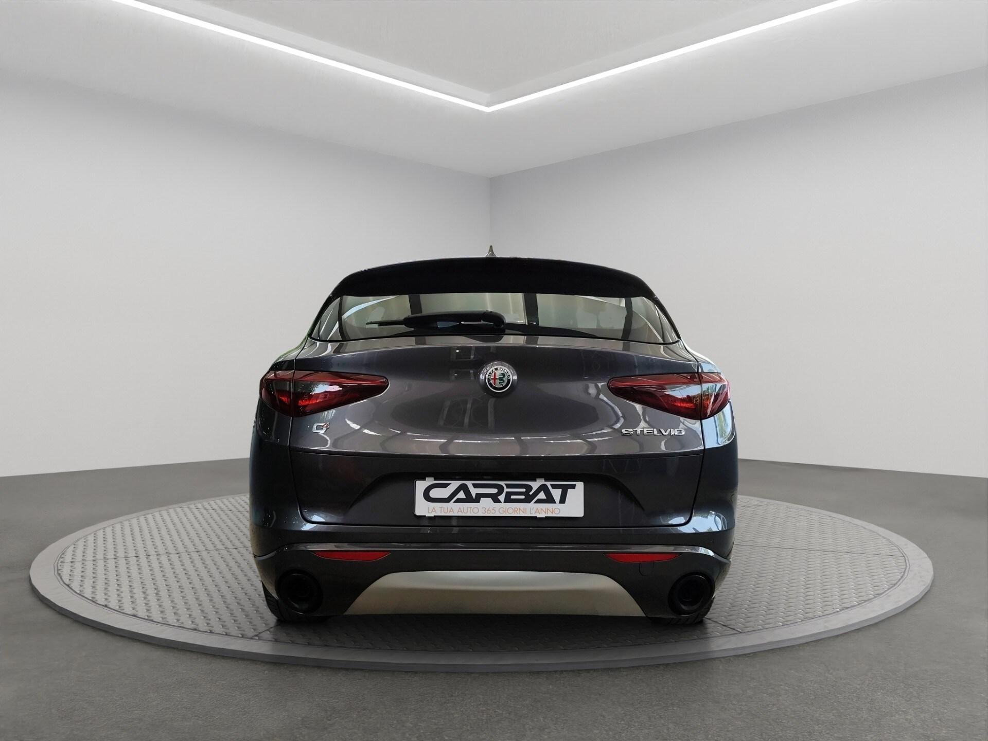 ALFA ROMEO Stelvio 2.2 Turbodiesel 210 CV AT8 Q4 Ti