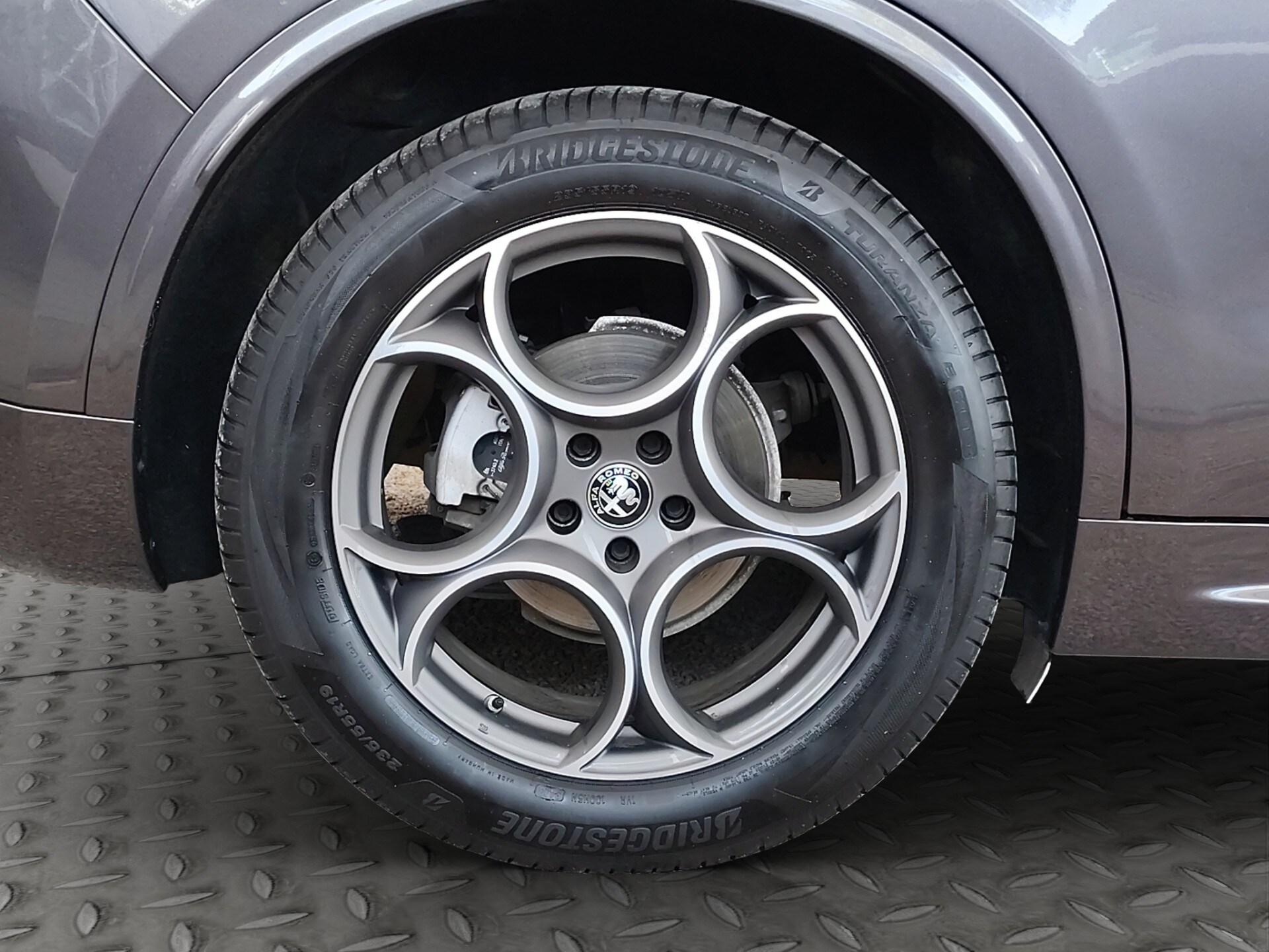 ALFA ROMEO Stelvio 2.2 Turbodiesel 210 CV AT8 Q4 Ti