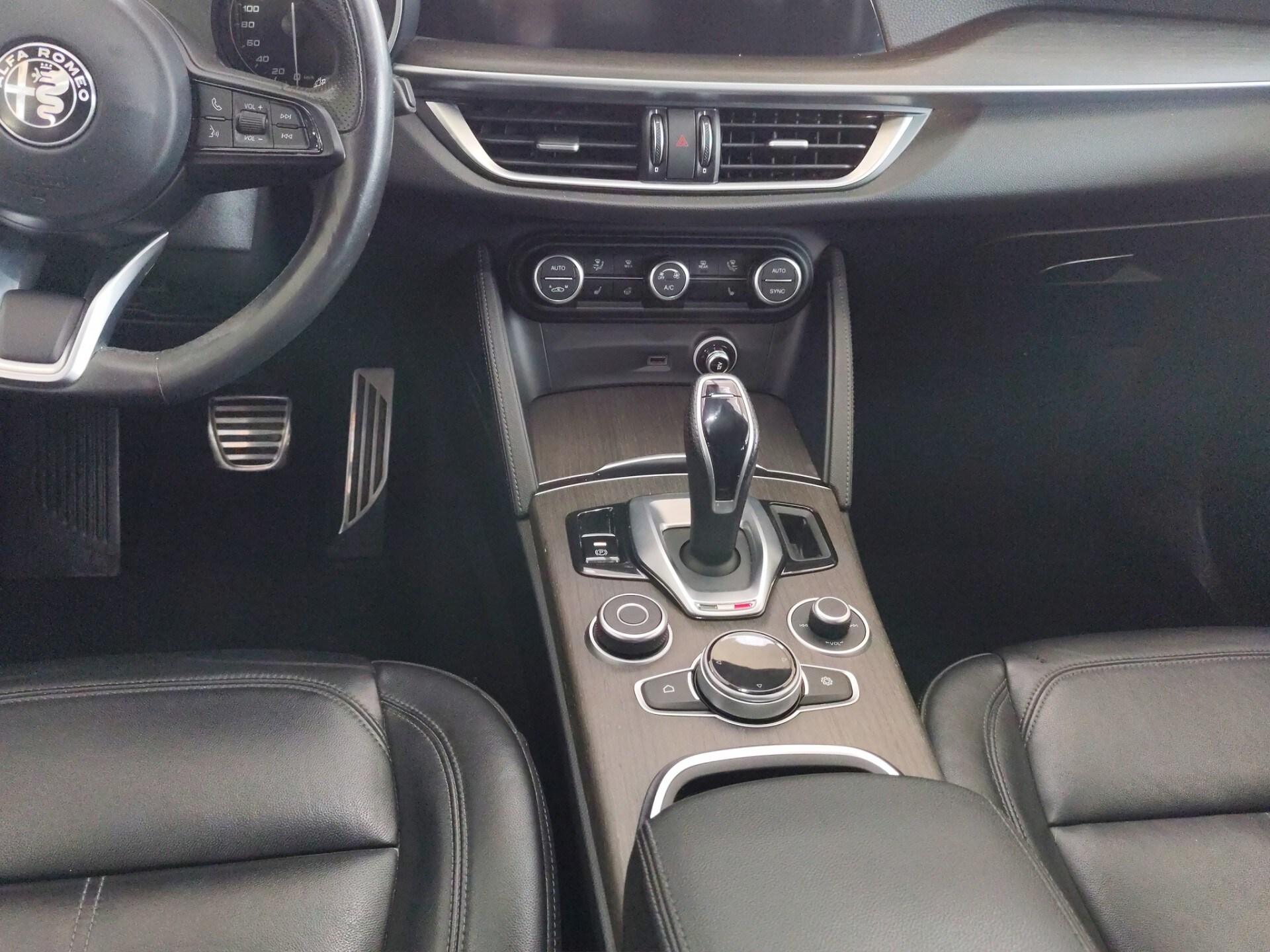 ALFA ROMEO Stelvio 2.2 Turbodiesel 210 CV AT8 Q4 Ti