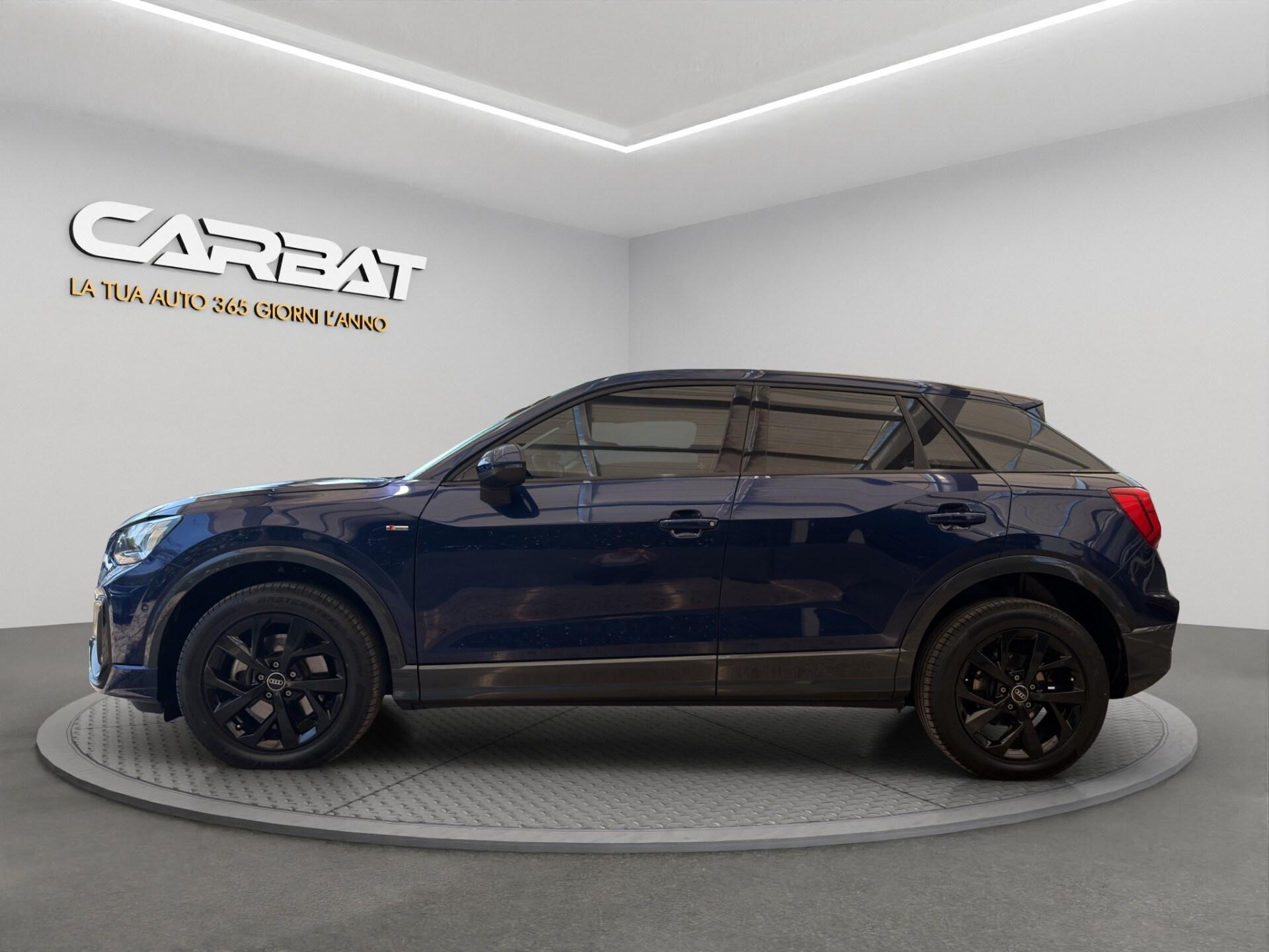 AUDI Q2 35 TDI quattro S tronic Identity Black
