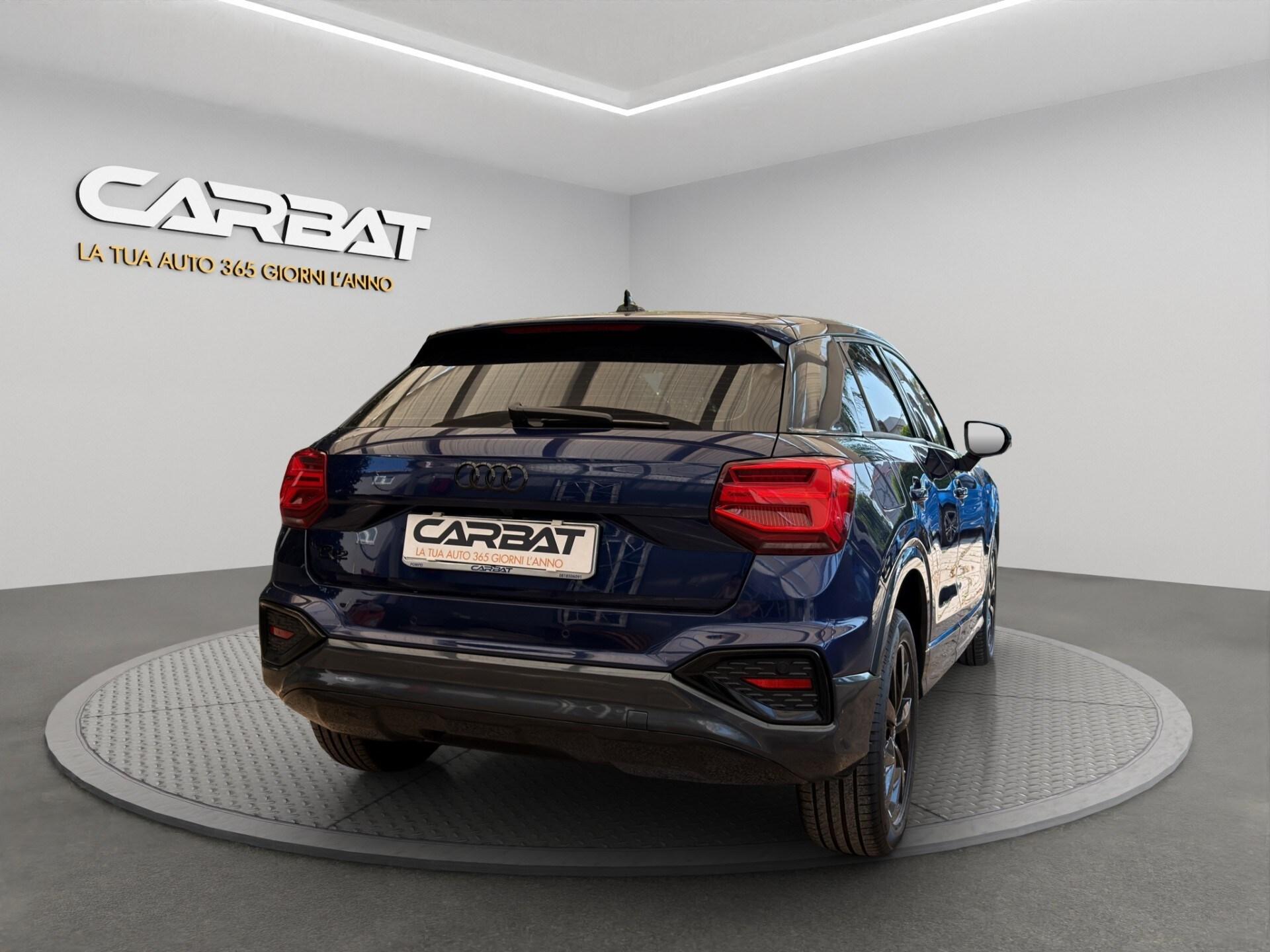 AUDI Q2 35 TDI quattro S tronic Identity Black