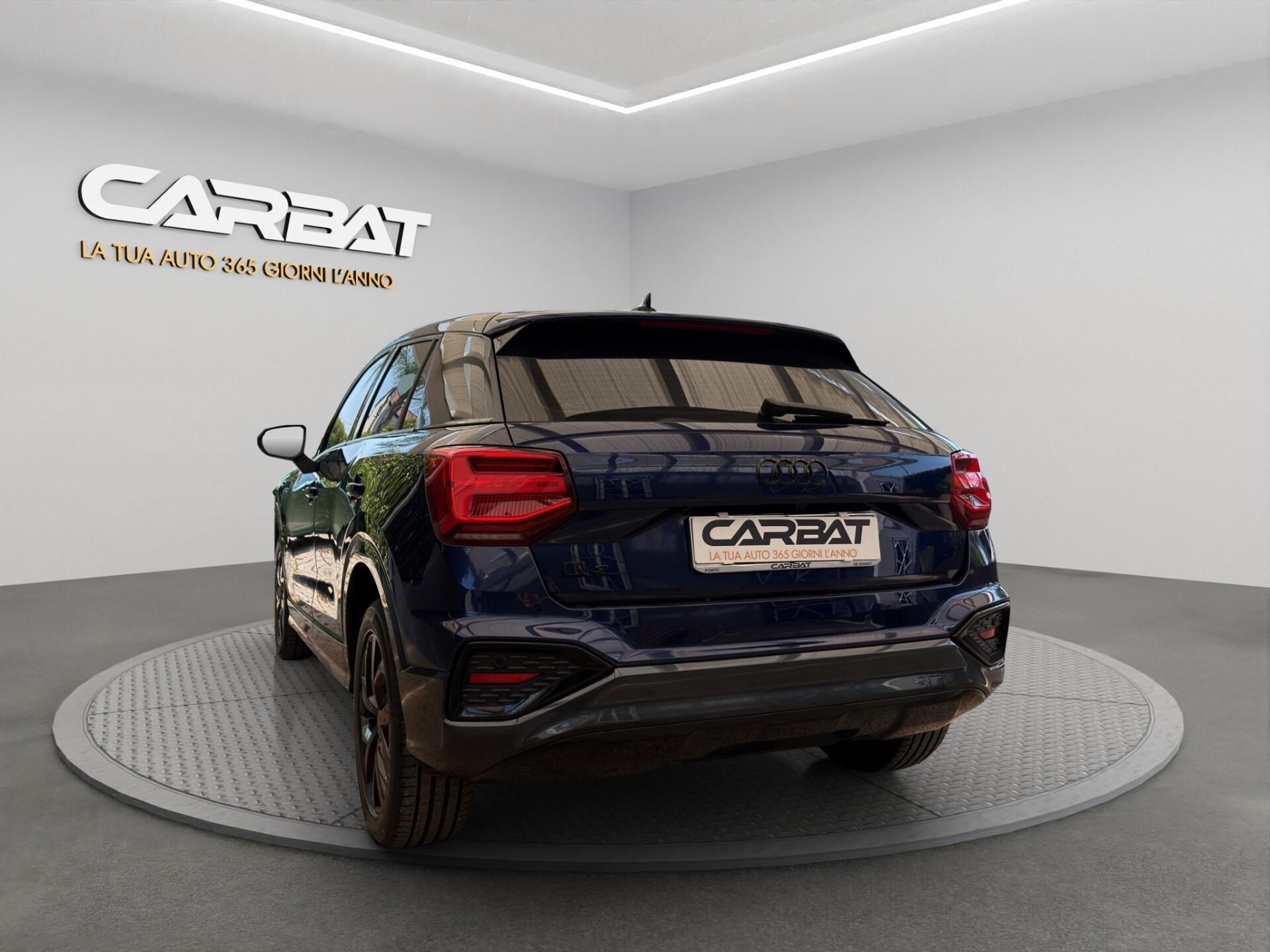 AUDI Q2 35 TDI quattro S tronic Identity Black