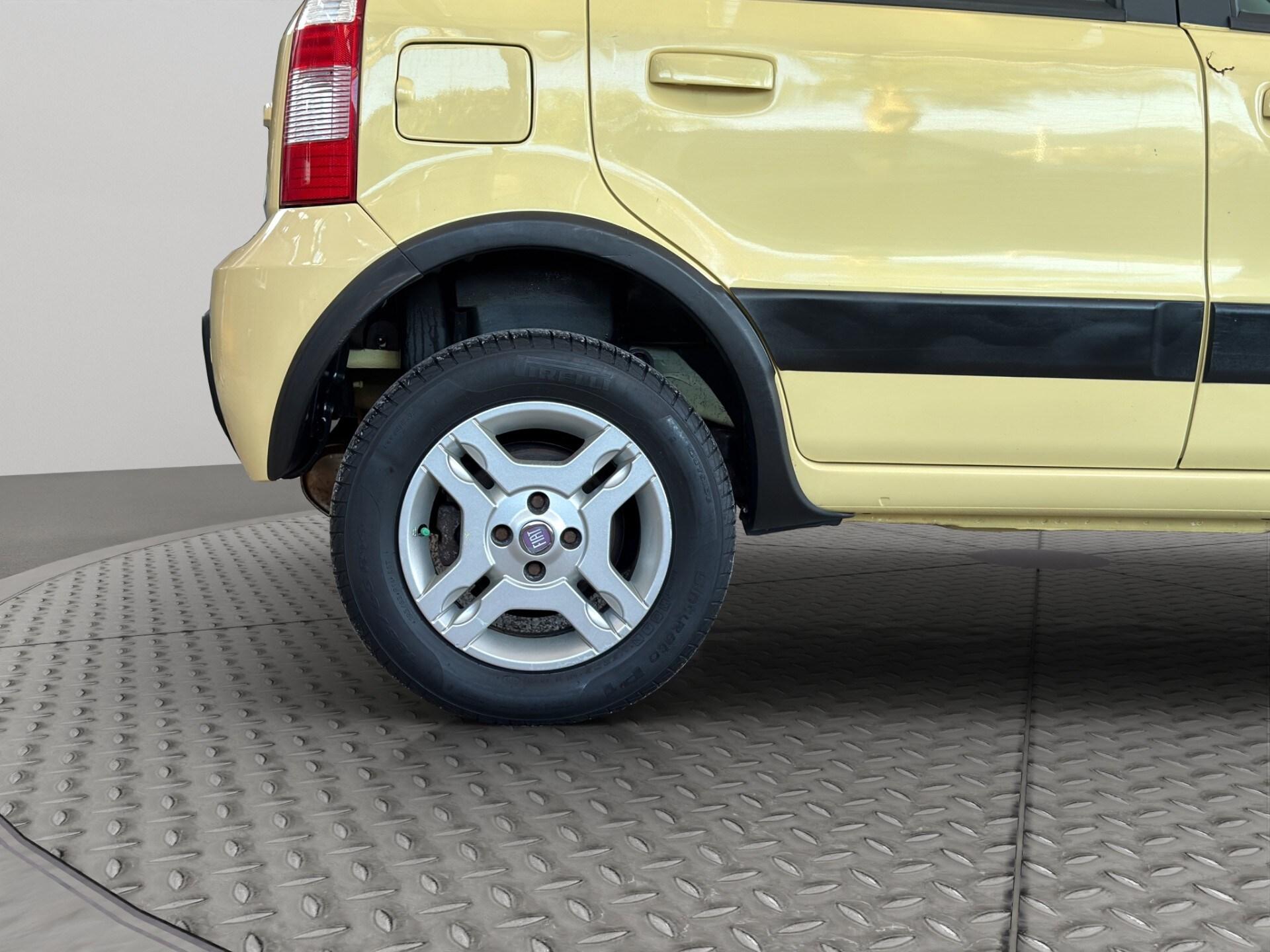 FIAT Panda 1.2 4×4 Climbing