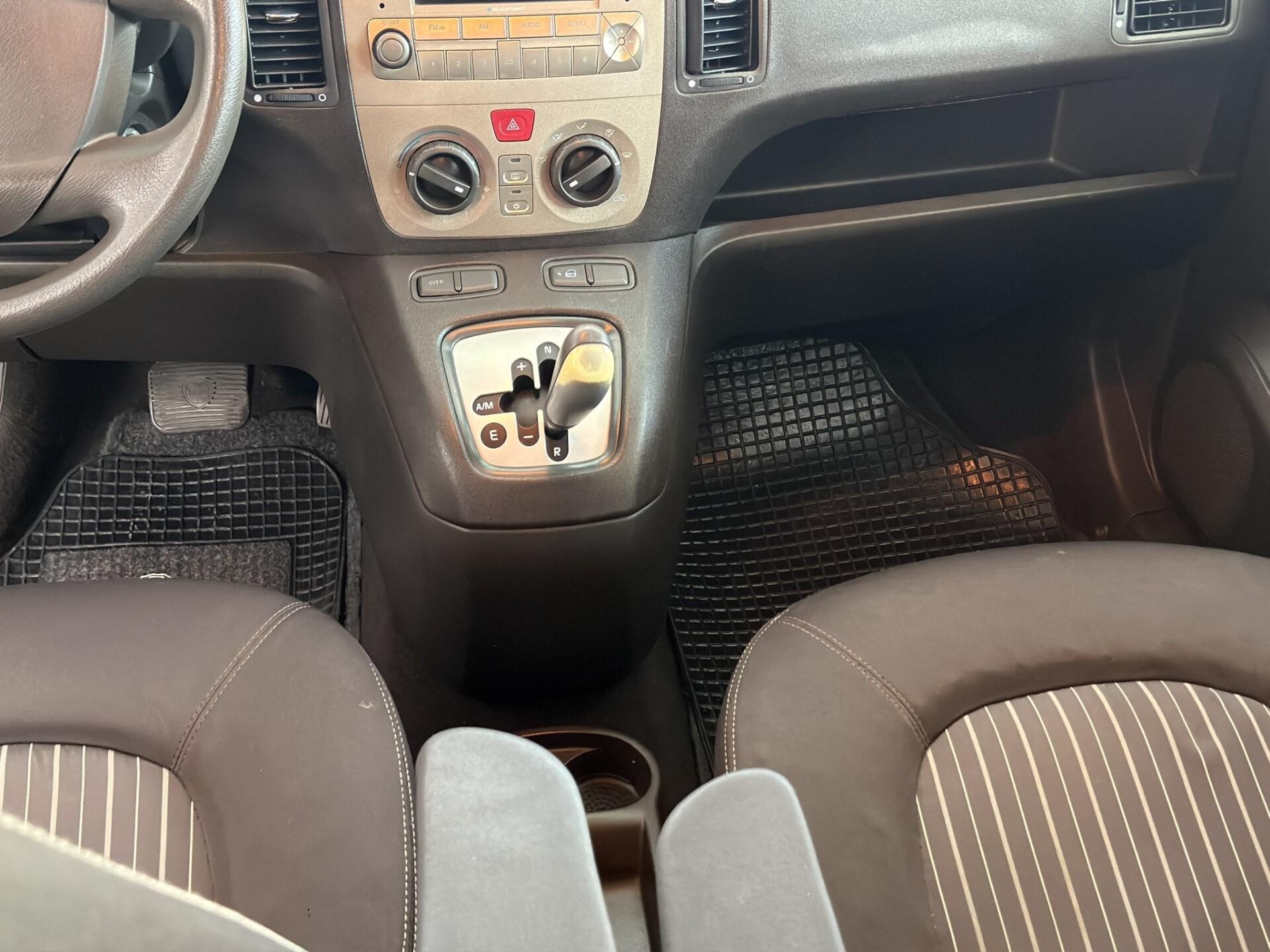 LANCIA Musa 1.4 16V Oro