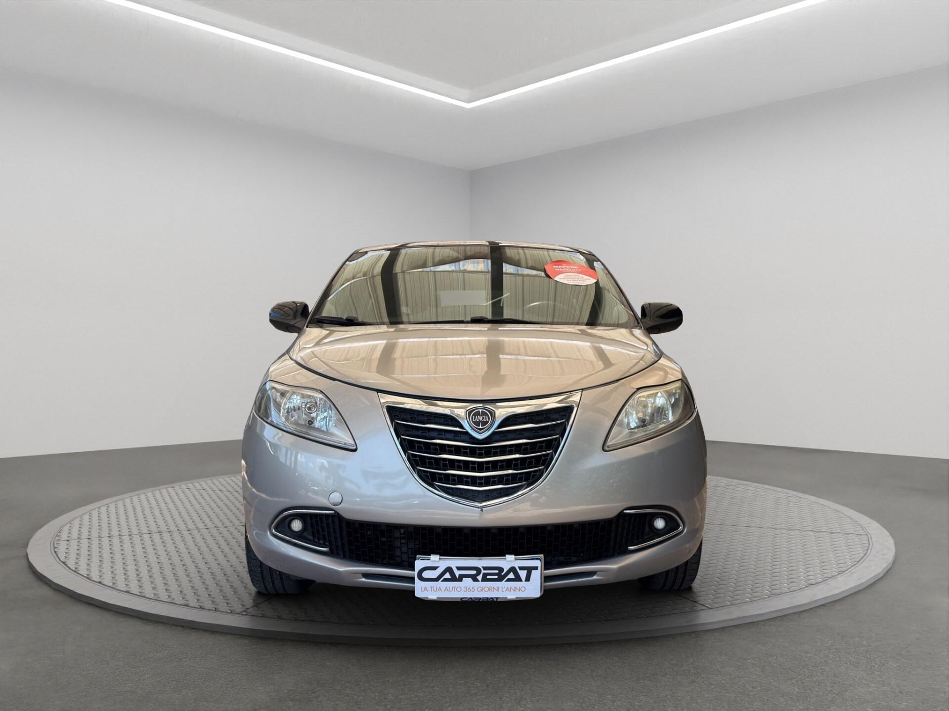 LANCIA Ypsilon 1.2 69 CV 5 porte S&S Platinum
