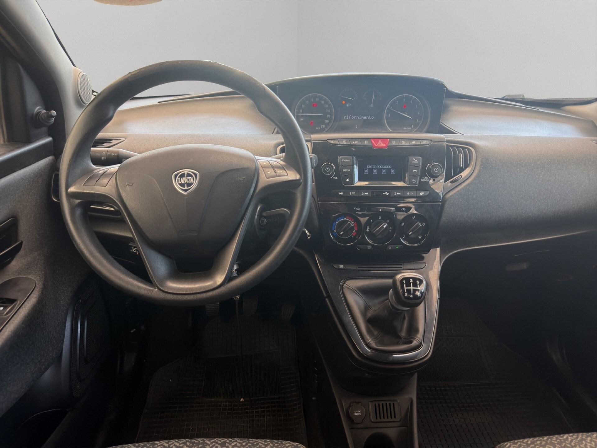 LANCIA Ypsilon 1.2 69 CV 5 porte S&S Elefantino Blu