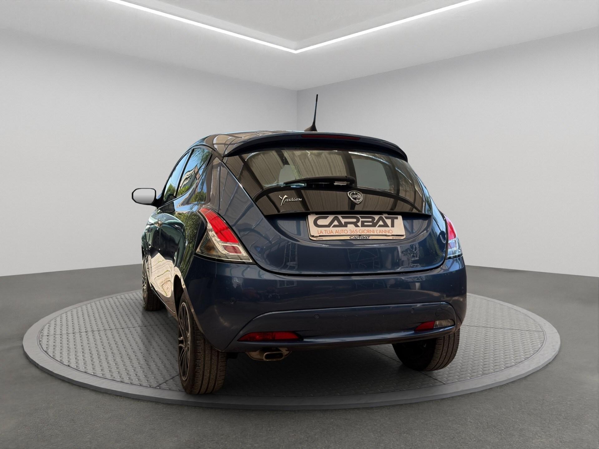LANCIA Ypsilon 1.2 69 CV 5 porte GPL Ecochic Gold
