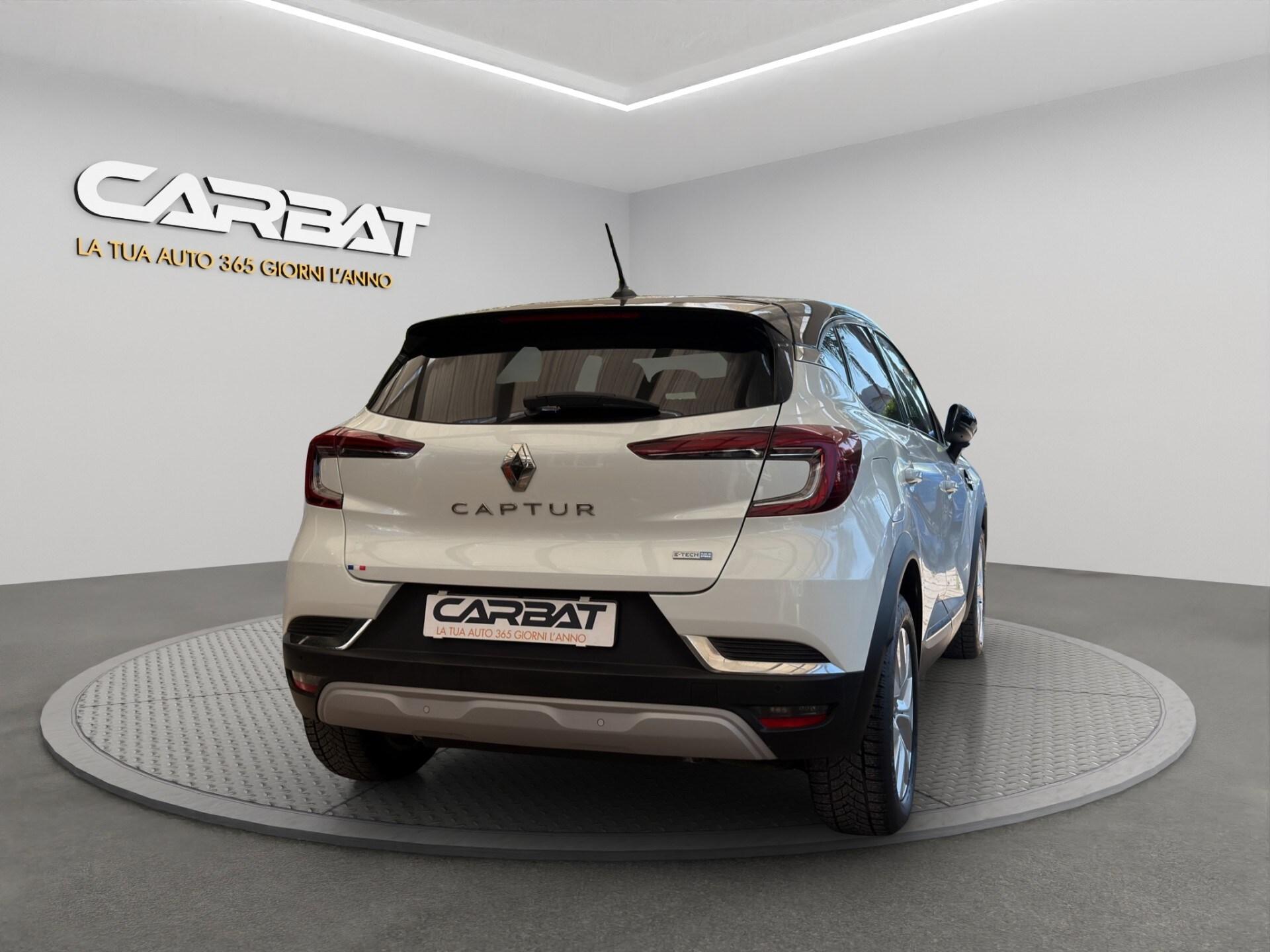 RENAULT Captur Plug-in Hybrid E-Tech 160 CV Intens