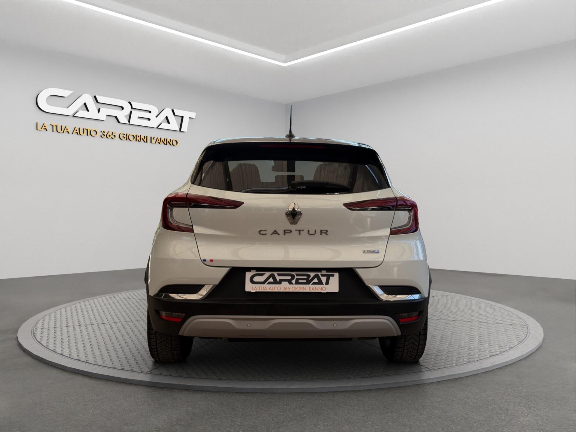 RENAULT Captur Plug-in Hybrid E-Tech 160 CV Intens