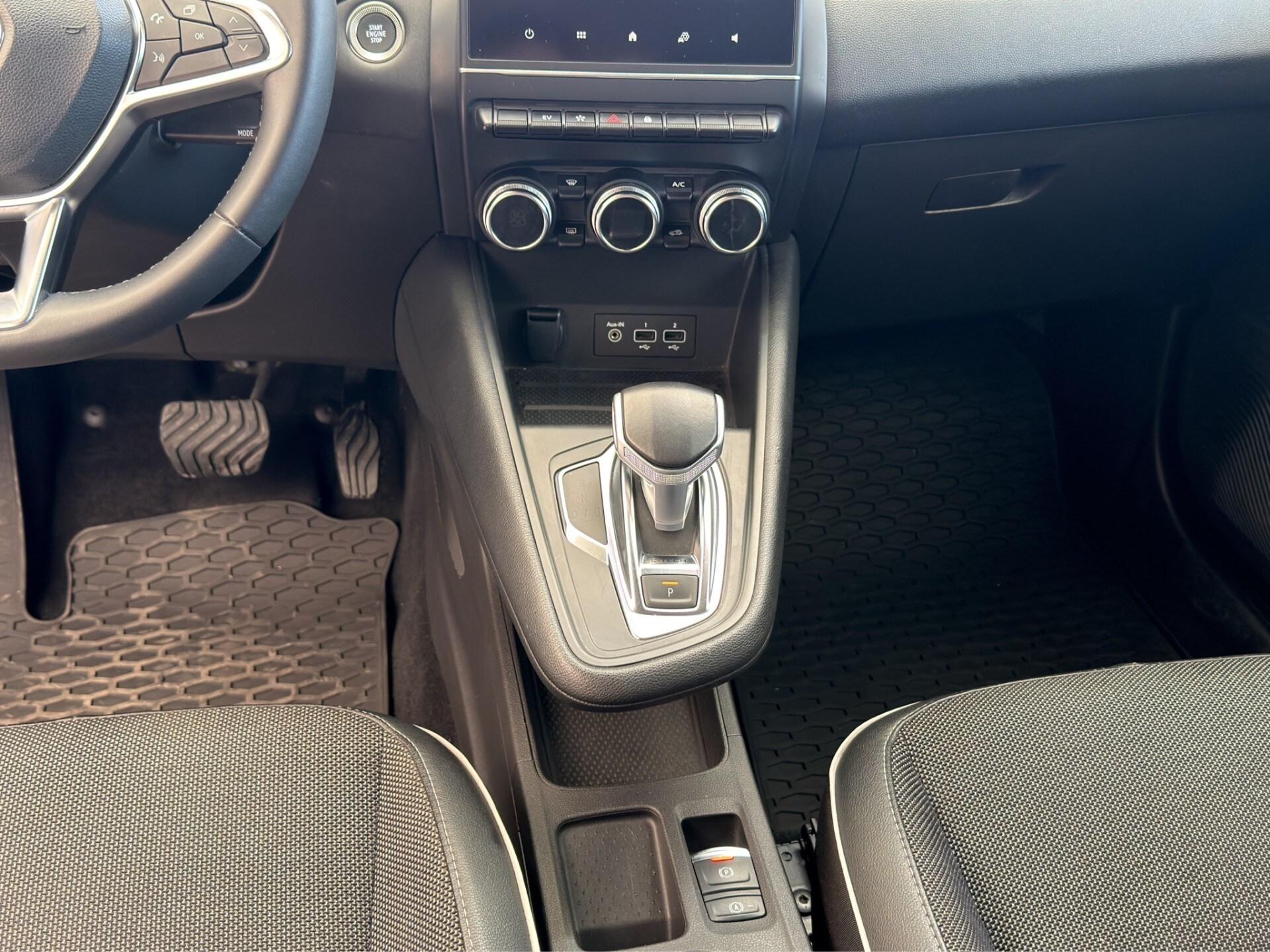 RENAULT Captur Plug-in Hybrid E-Tech 160 CV Intens