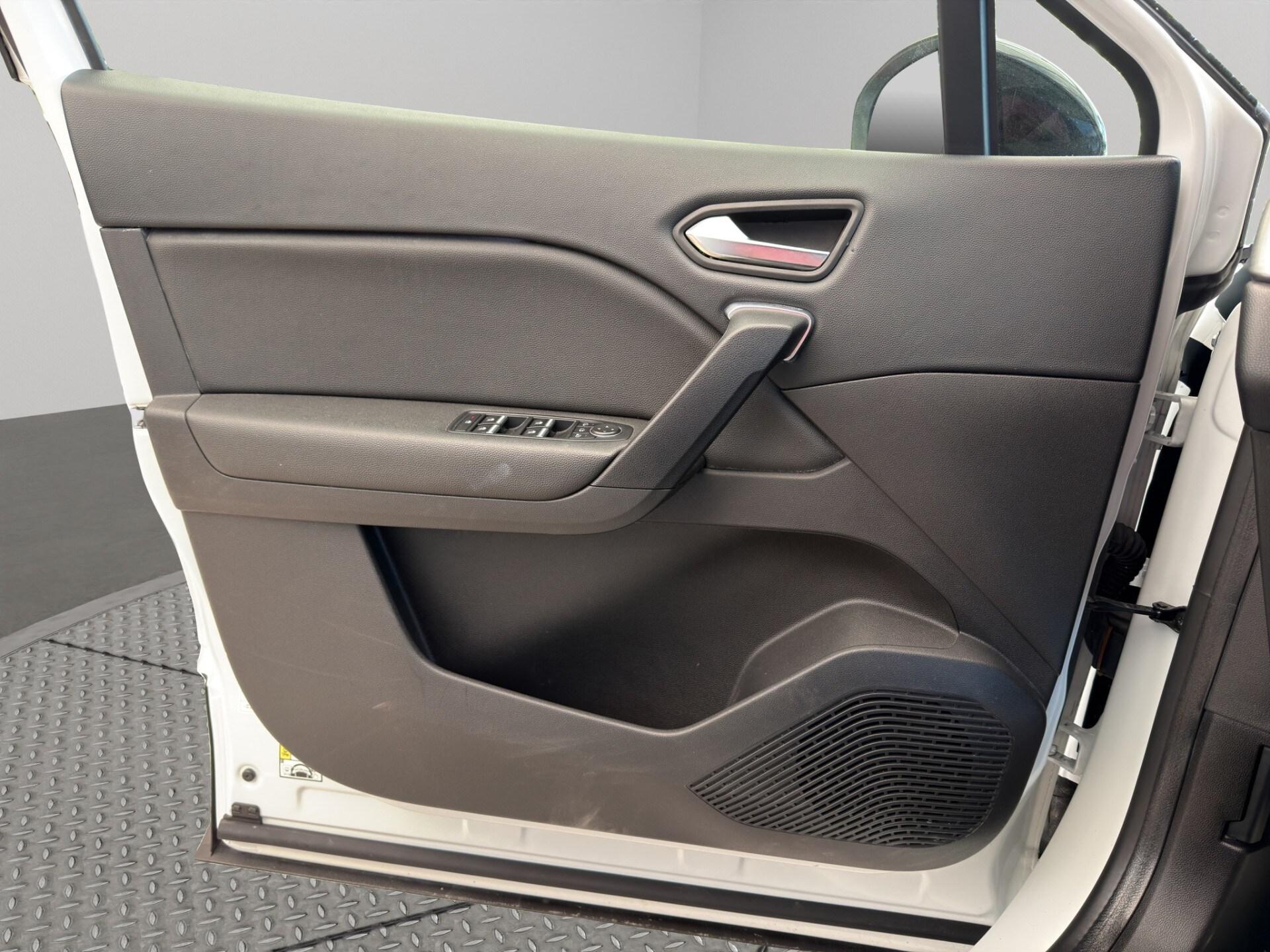 RENAULT Captur Plug-in Hybrid E-Tech 160 CV Intens