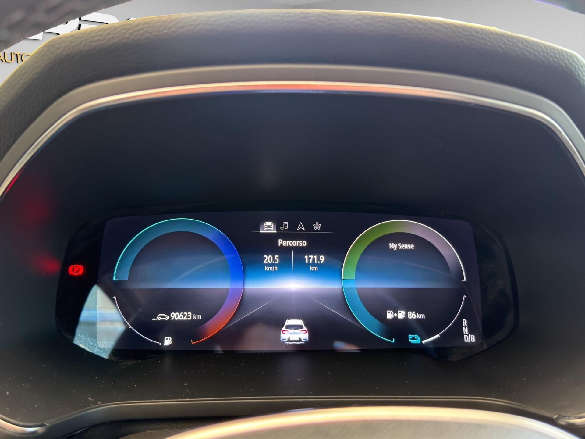 RENAULT Captur Plug-in Hybrid E-Tech 160 CV Intens