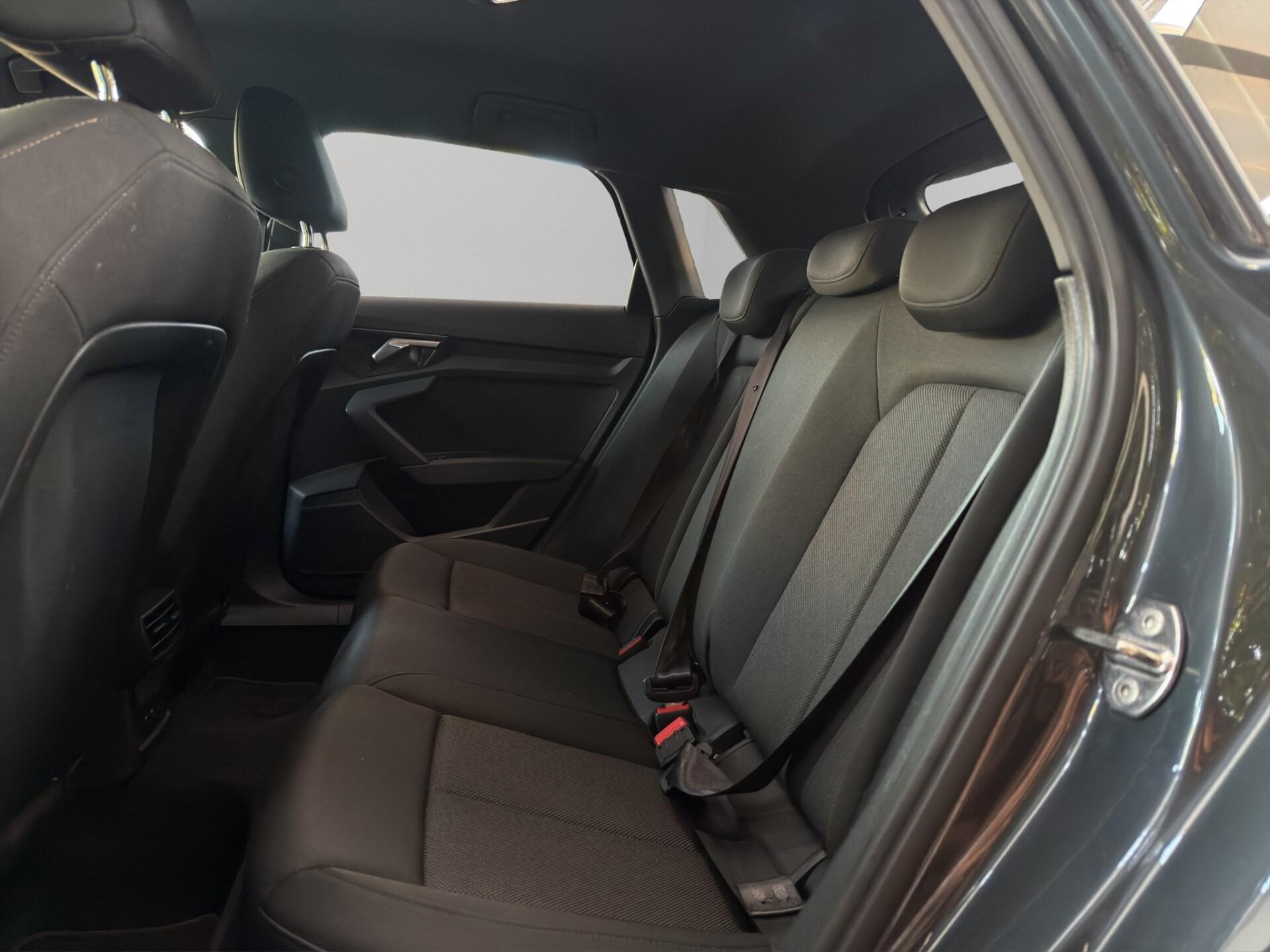 AUDI A3 SPB 35 TDI S tronic Business