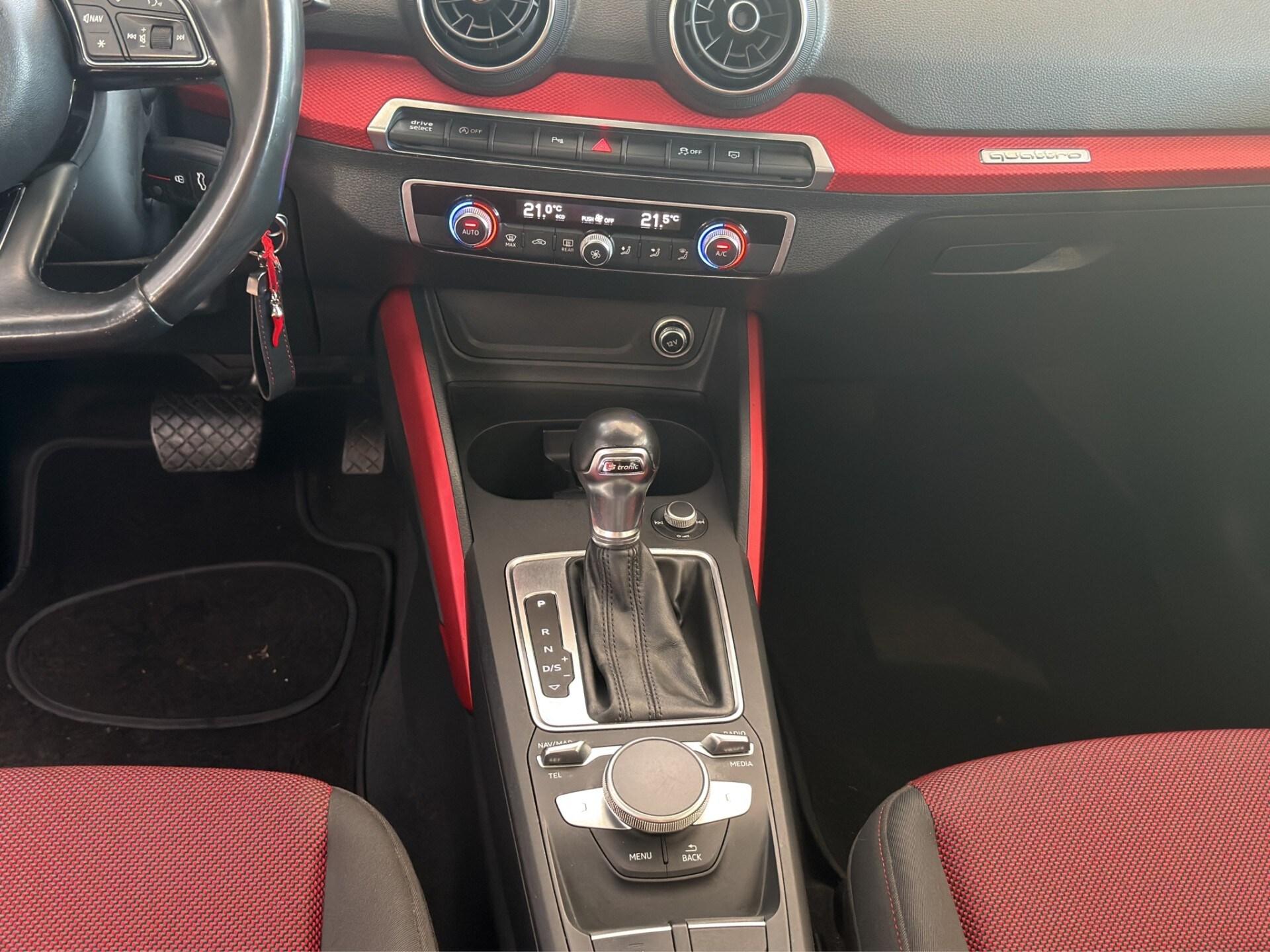 AUDI Q2 2.0 TDI quattro S tronic Sport