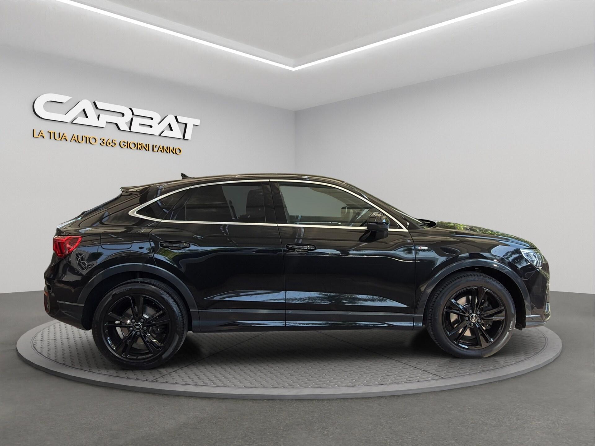 AUDI Q3 SPB 40 TDI quattro S tronic Identity Black