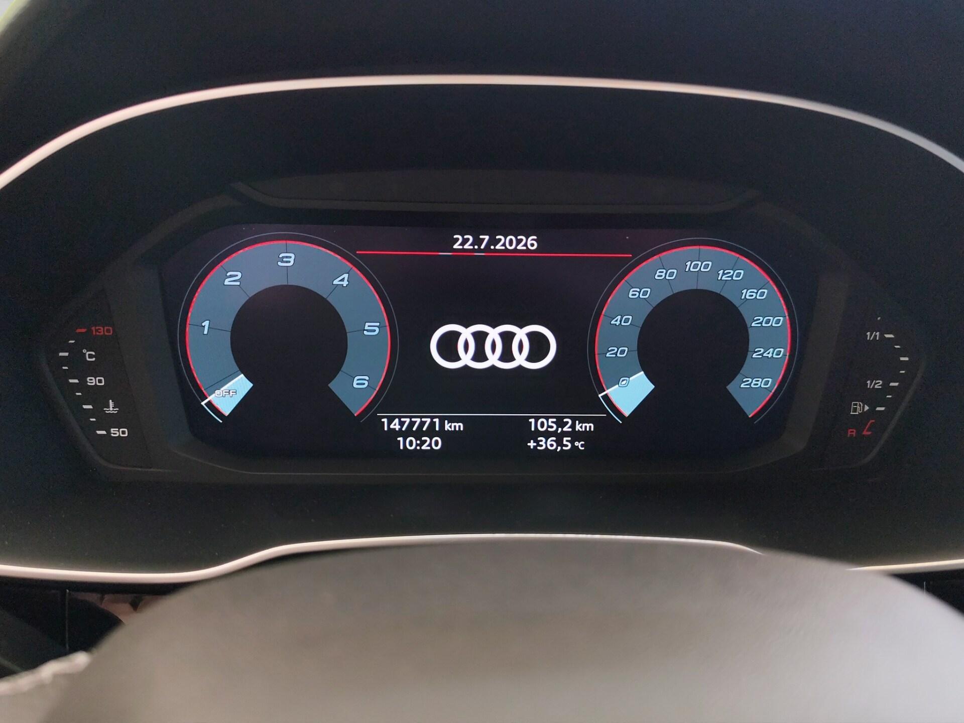 AUDI Q3 SPB 40 TDI quattro S tronic Identity Black