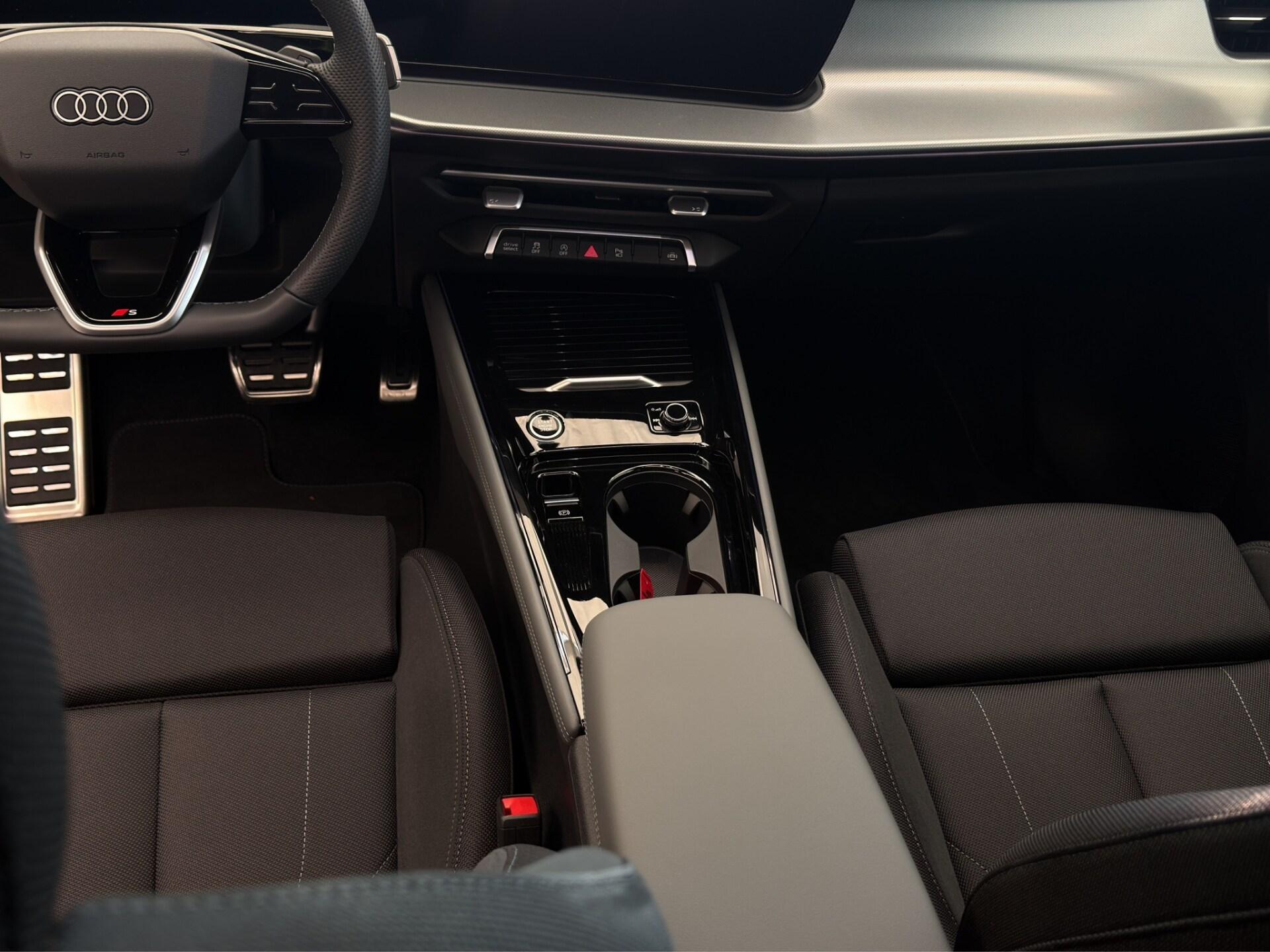 AUDI Q3 35 TDI S tronic S line edition