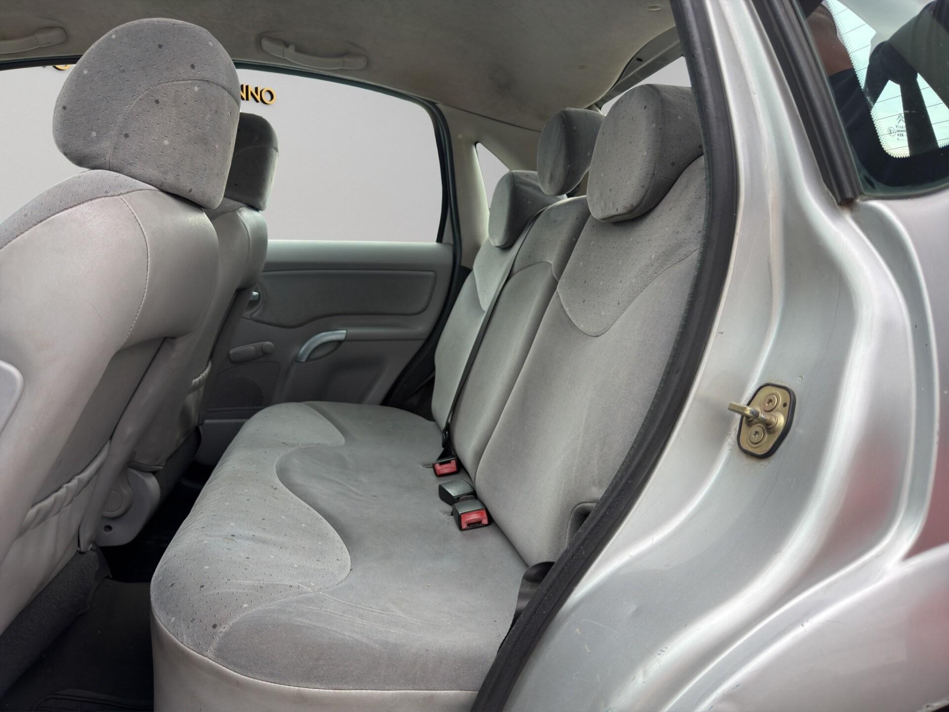 CITROEN C3 1.4 HDi 70CV Elegance