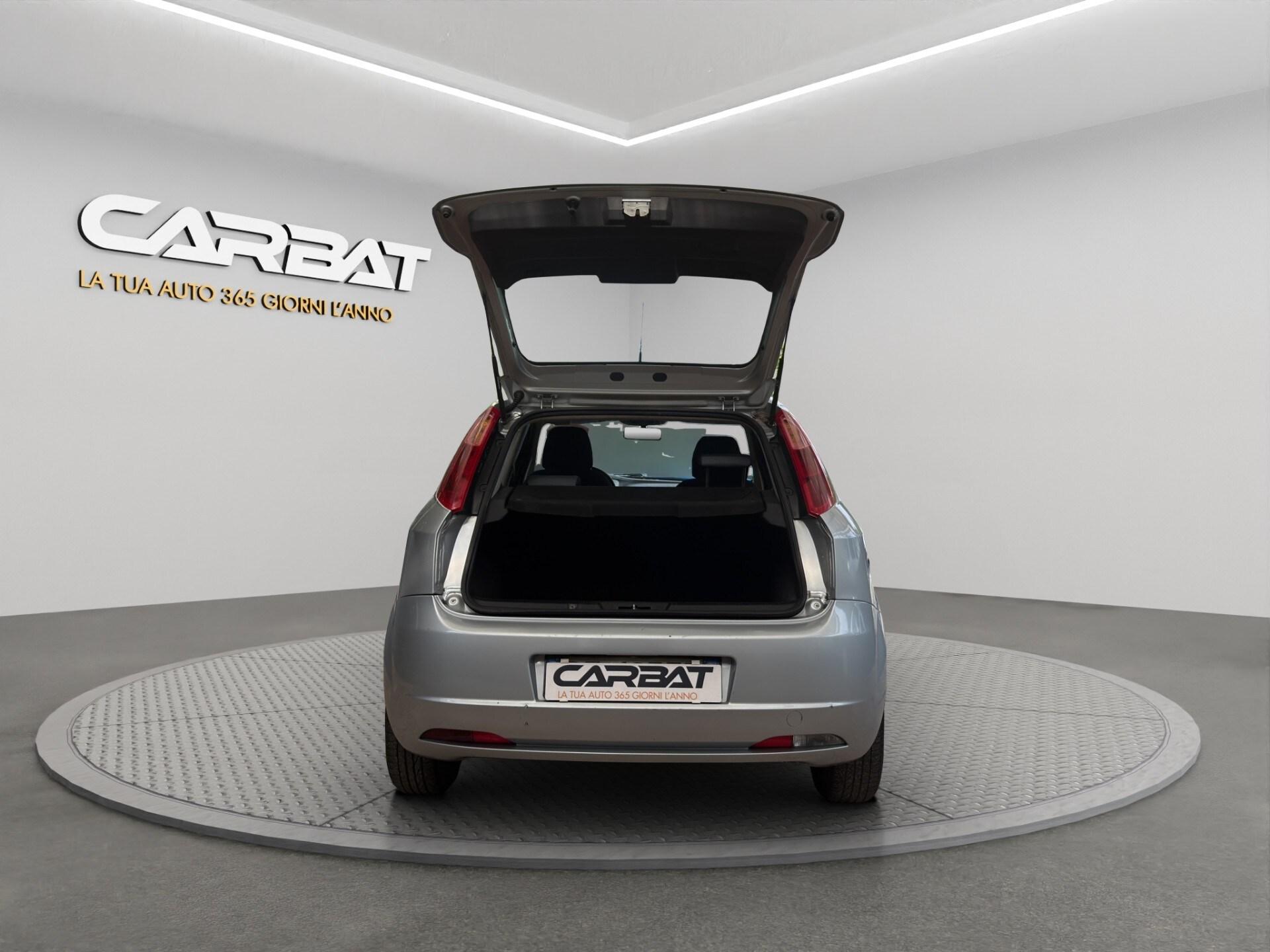 FIAT Grande Punto 1.3 MJT 90 CV 5 porte Dynamic
