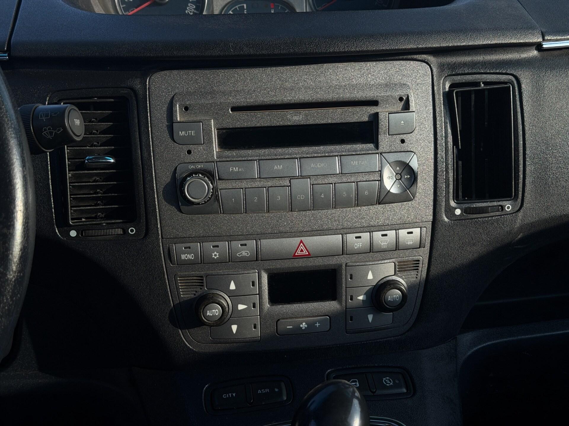 LANCIA Musa 1.3 Mjt 16V 95 CV S&S DPF Poltrona Frau
