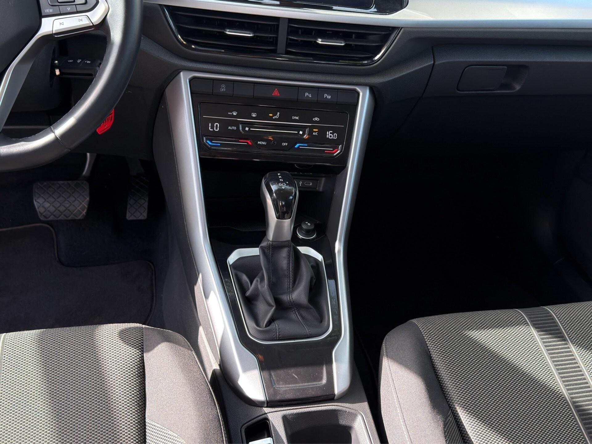 VOLKSWAGEN T-Roc 1.5 TSI ACT DSG Life