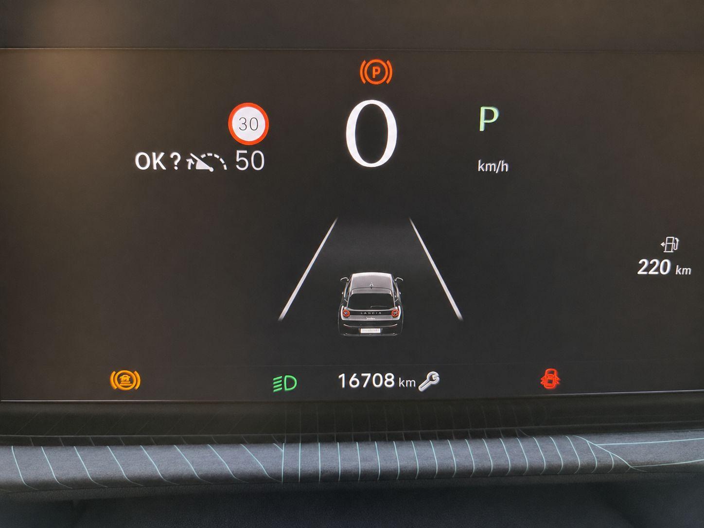 LANCIA Ypsilon Hybrid e-DCT