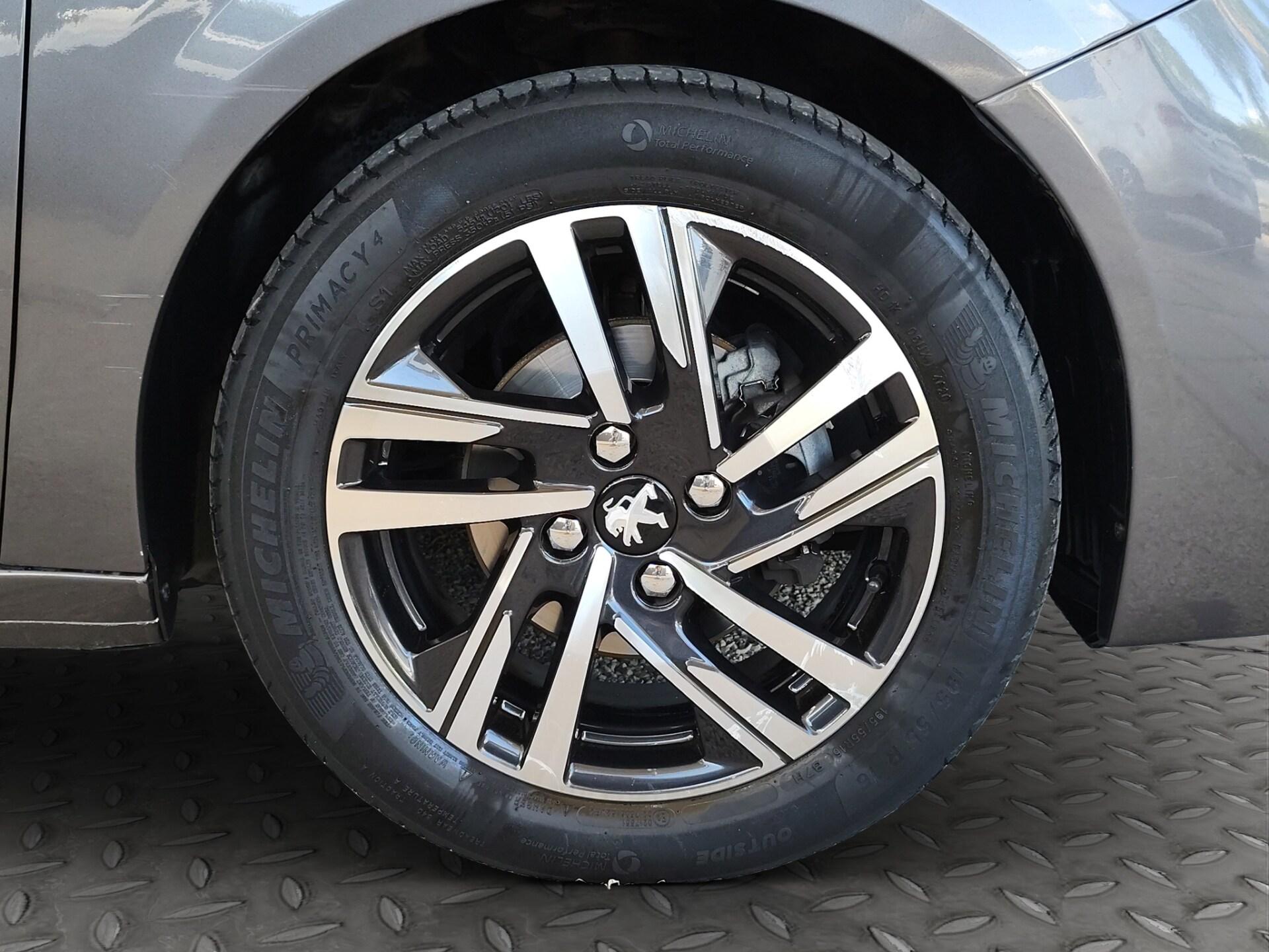 PEUGEOT 208 PureTech 75 Stop&Start 5 porte Active