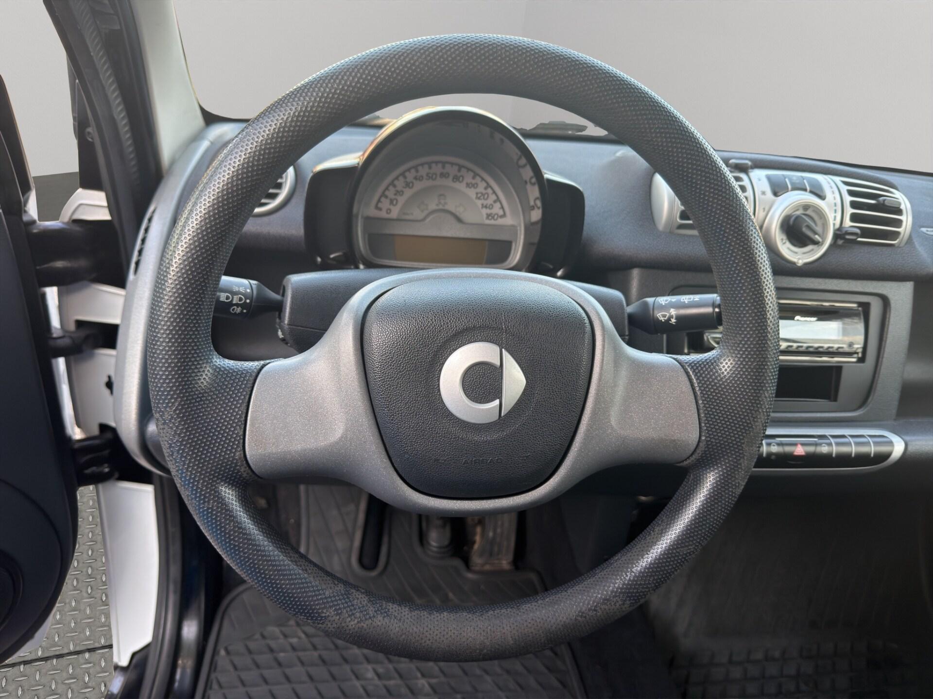 SMART fortwo 1000 45 kW MHD coupé pure