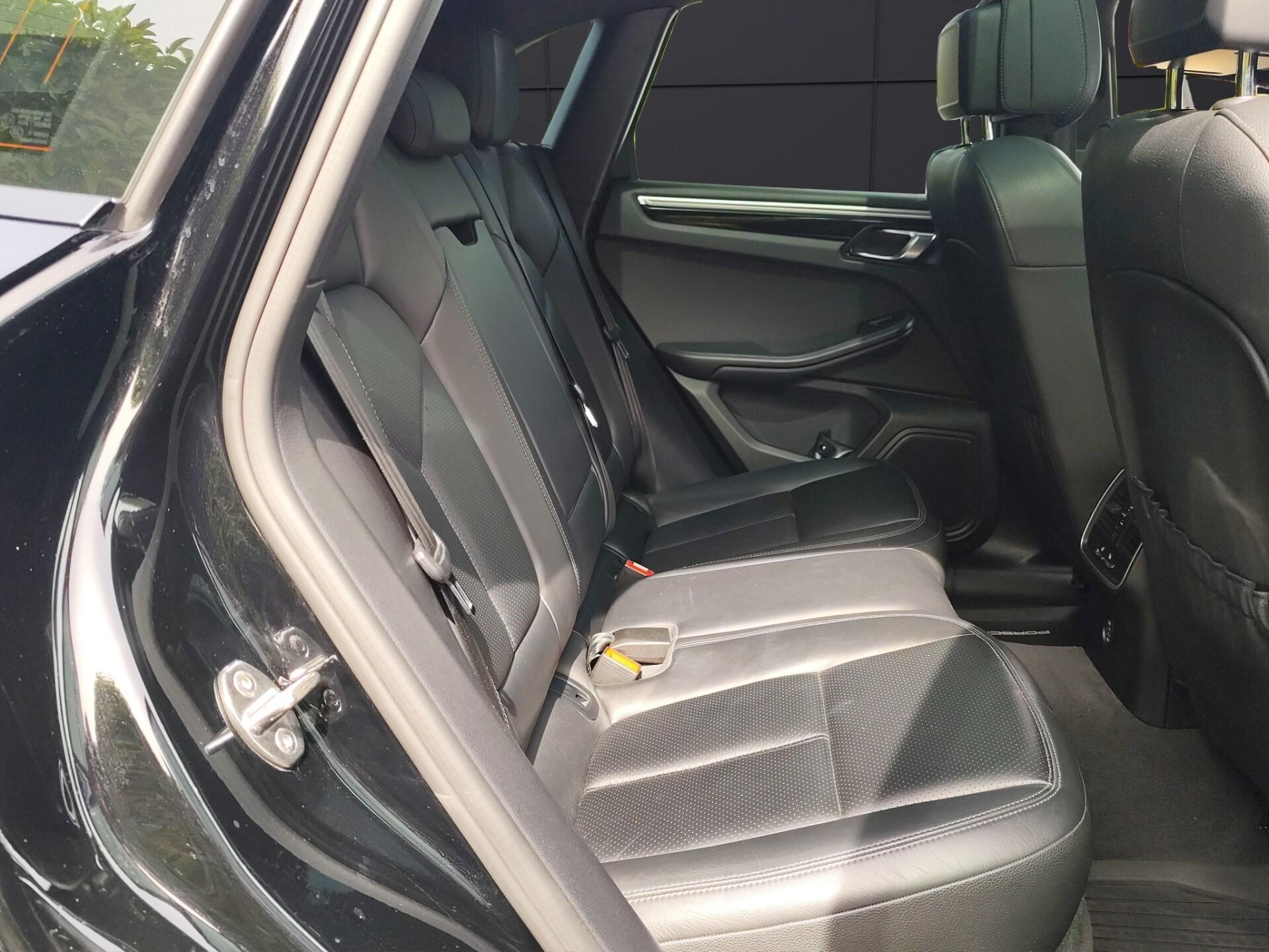 PORSCHE Macan 3.0 S