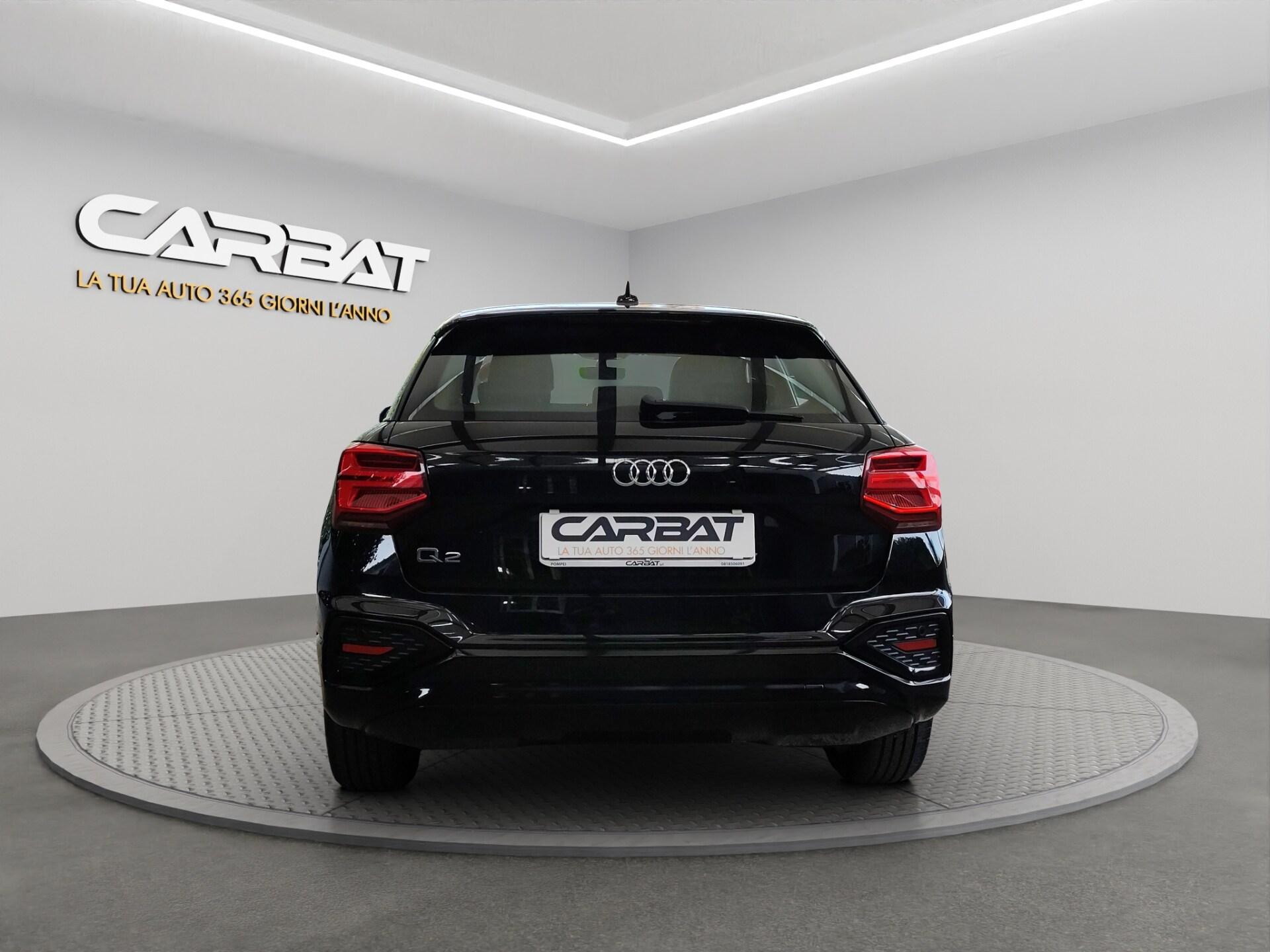 AUDI Q2 30 TDI S tronic Business