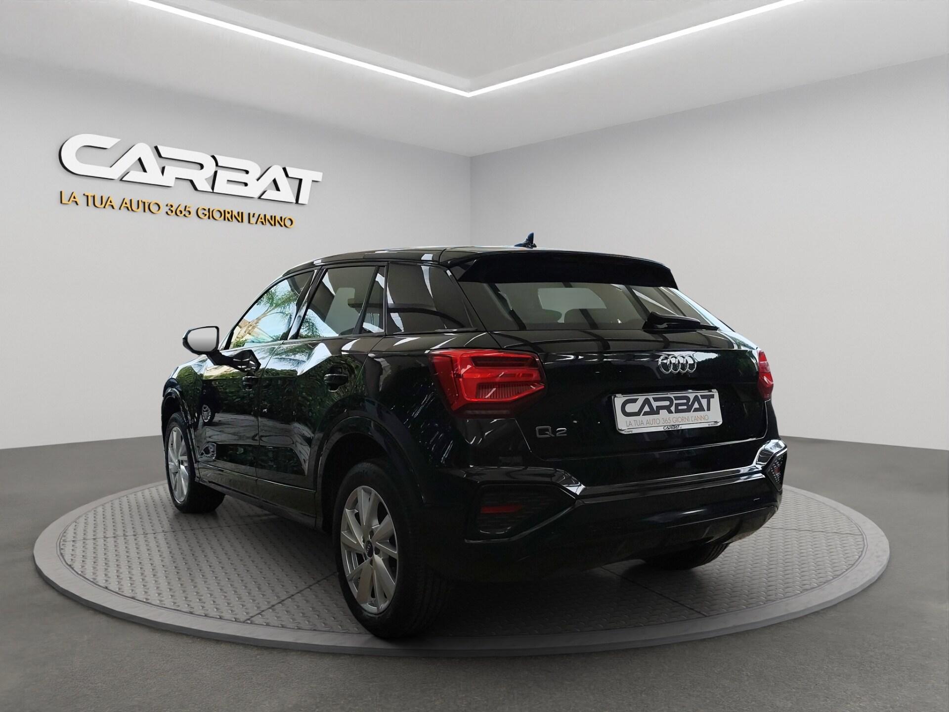 AUDI Q2 30 TDI S tronic Business