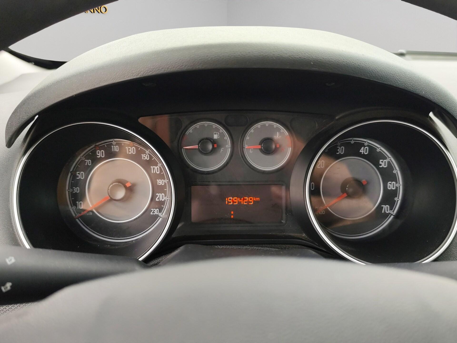 FIAT Punto 1.3 MJT II S&S 95 CV 5 porte Street