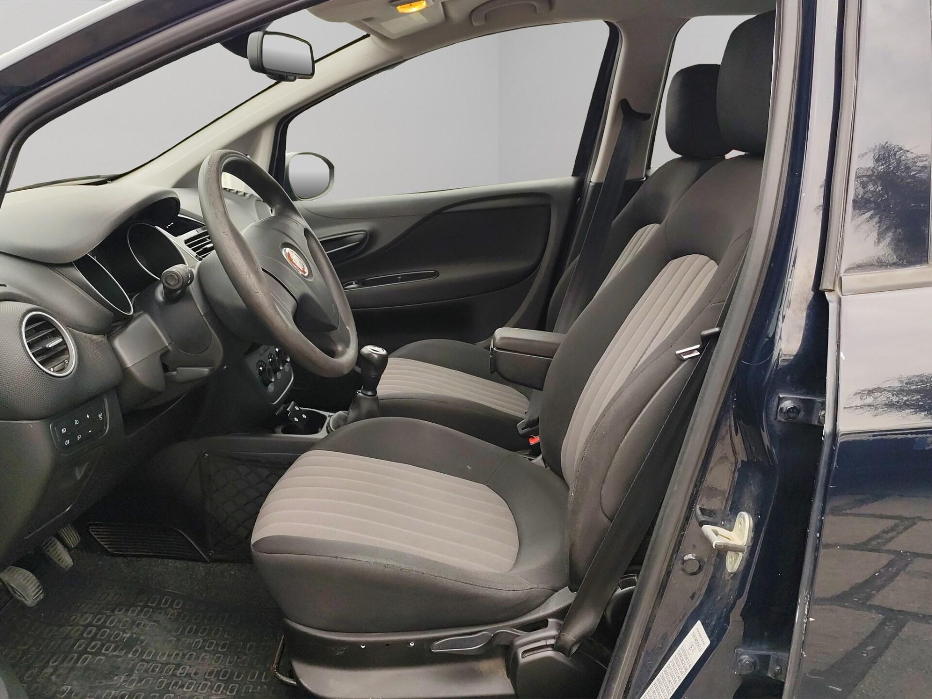FIAT Punto 1.3 MJT II S&S 95 CV 5 porte Street