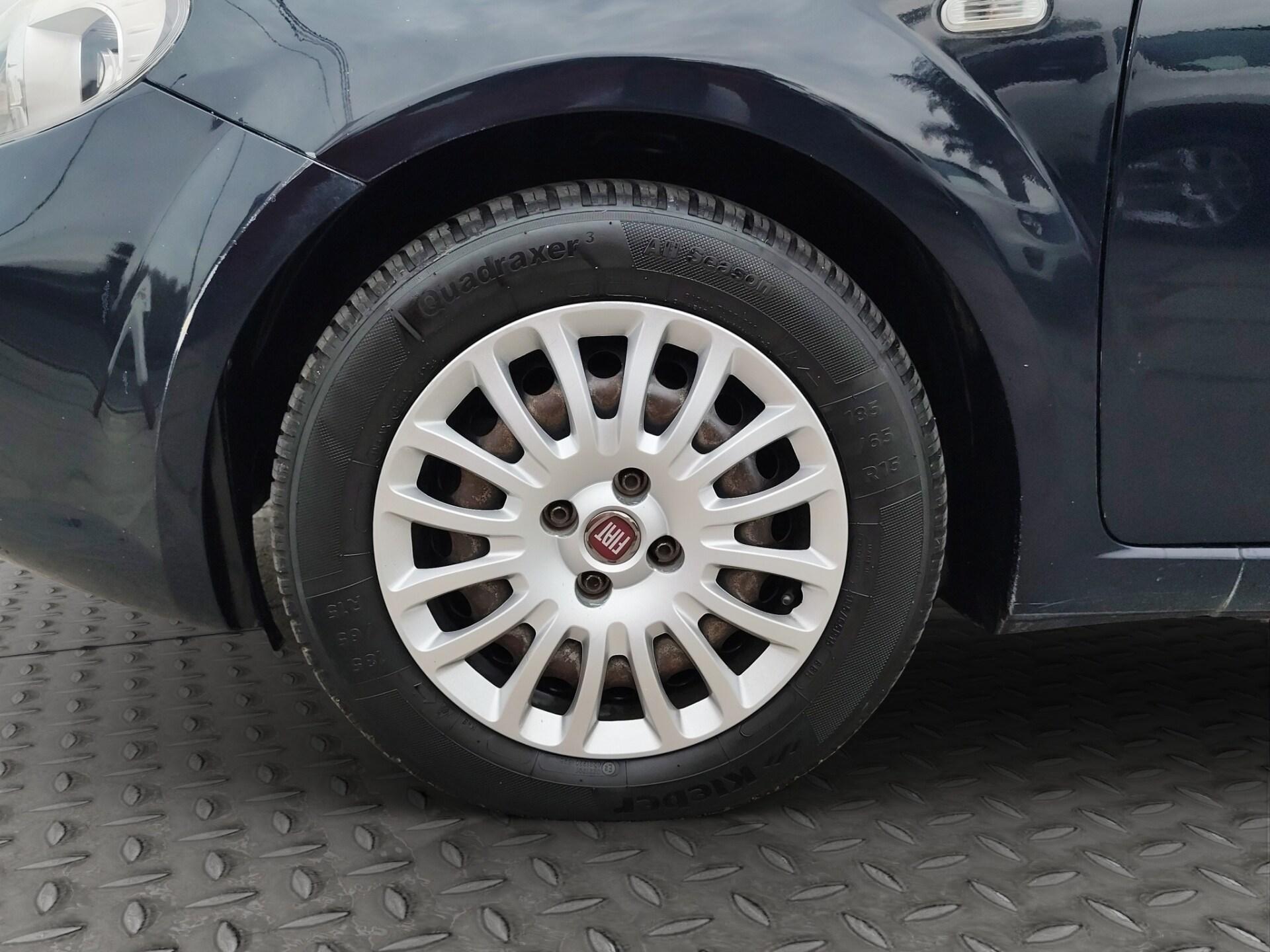 FIAT Punto 1.3 MJT II S&S 95 CV 5 porte Street