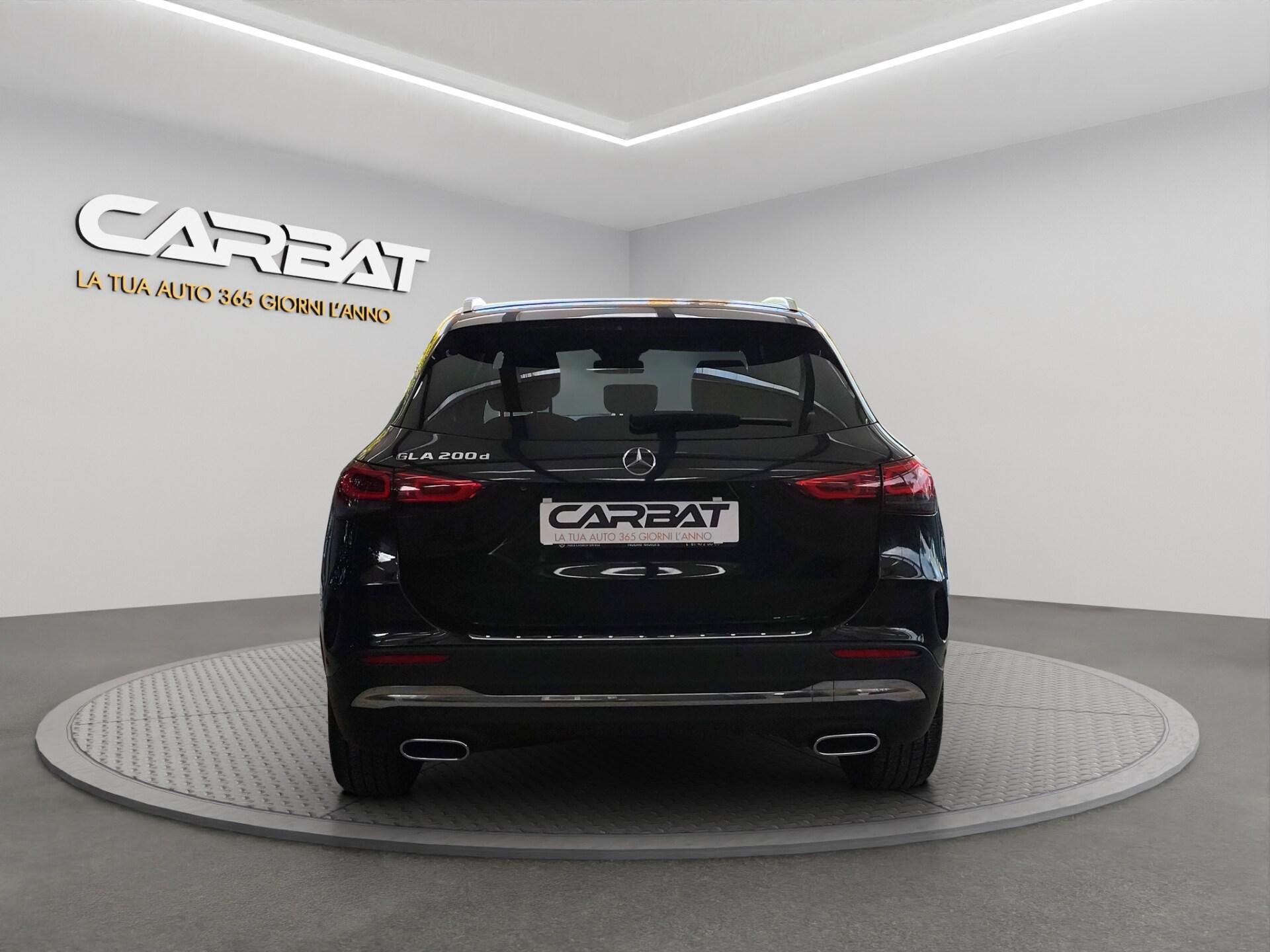 MERCEDES GLA          (H247) GLA 200 d Automatic Premium