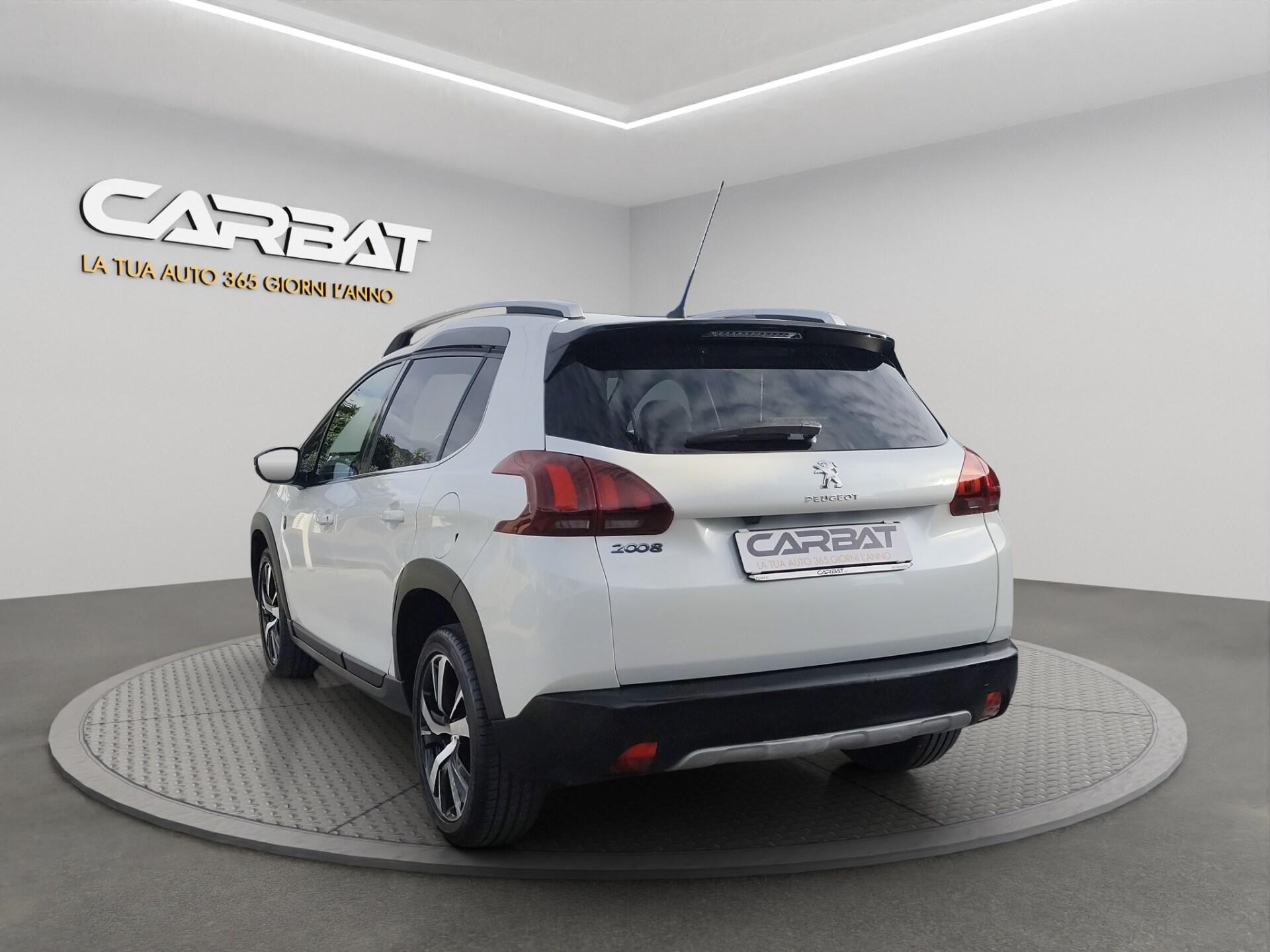 PEUGEOT BlueHDi 120 EAT6 S&S Crossway